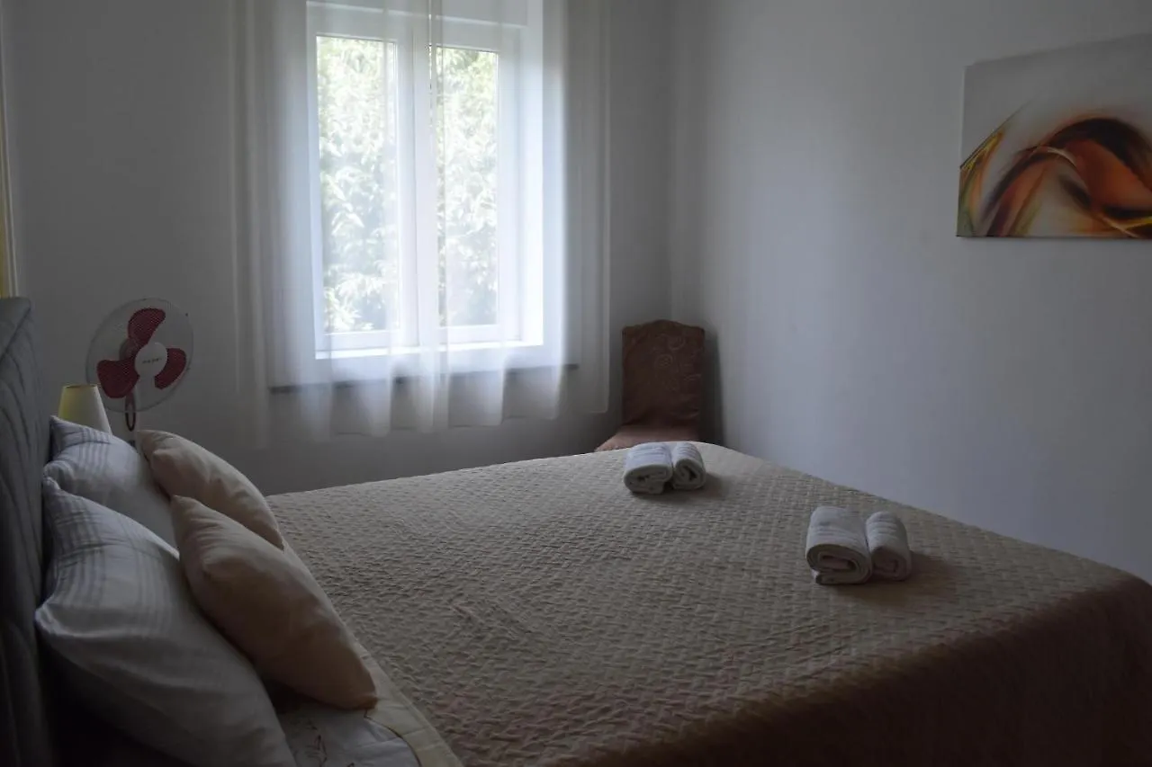 Apartment Riviera Pula